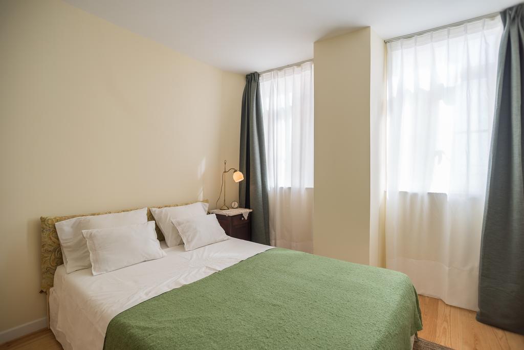 Little River View Triplex In Alfama Lisbon Bagian luar foto